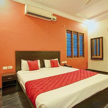 Bed and Breakfast Oyo 7355 Covinille à Madurai Extérieur photo
