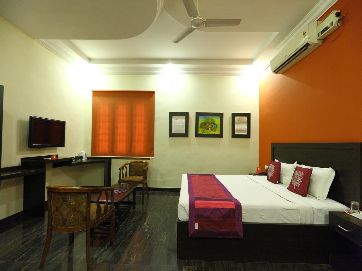 Bed and Breakfast Oyo 7355 Covinille à Madurai Extérieur photo