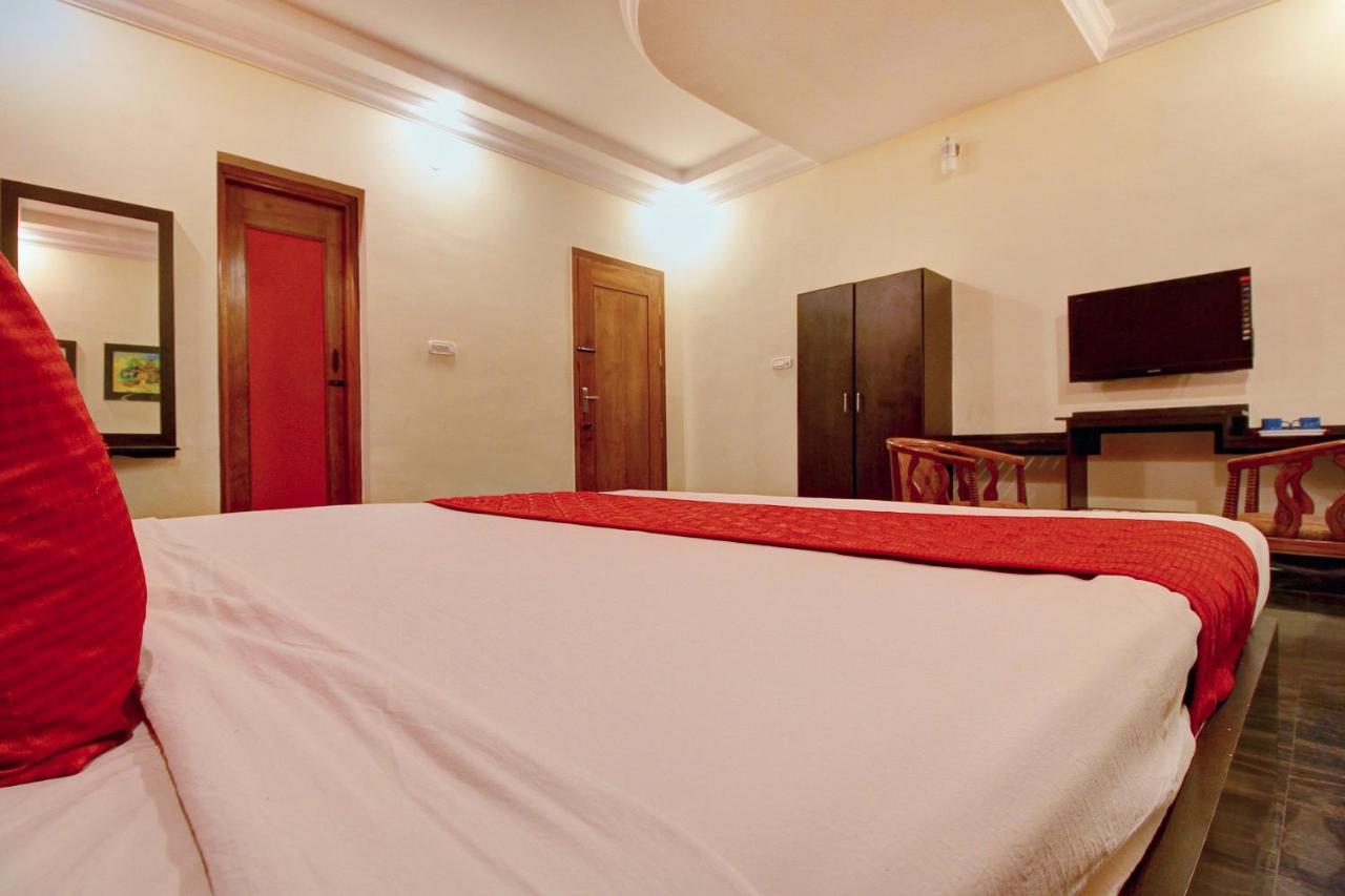 Bed and Breakfast Oyo 7355 Covinille à Madurai Extérieur photo